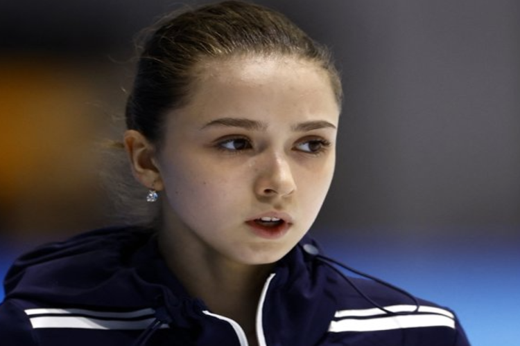 นักสเก็ตชาวรัสเซีย Kamila Valieva ผ่านเข้ารอบในการแข่งขันกีฬาโอลิมปิก