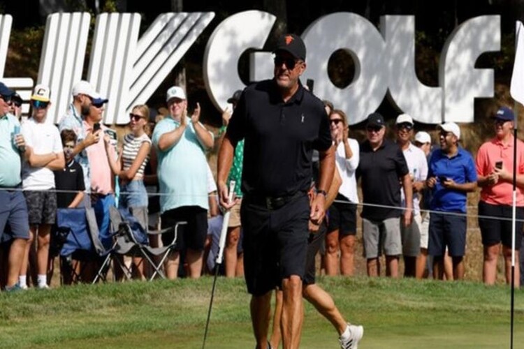 LIV Golf: PGA Tour ผูกขาดนักกอล์ฟชั้นยอดตลอดกาล – ฟิล มิเคลสัน